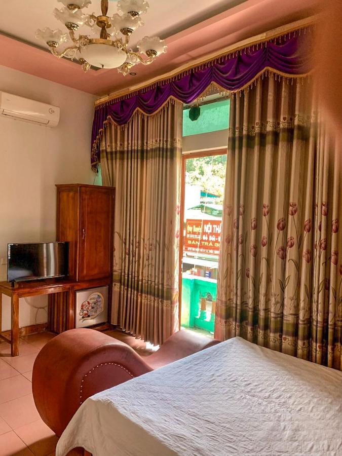 Khách Sạn Cương Thảo Ha Giang Exterior foto